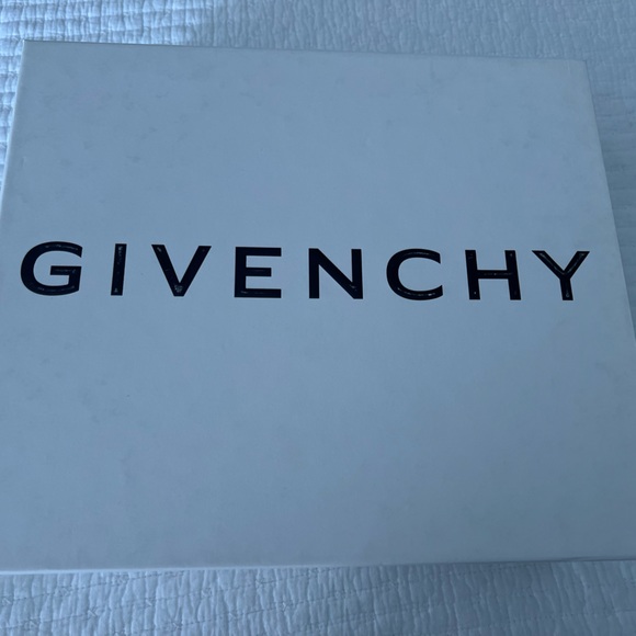 Givenchy 4G Plaque Square-Toe Mules, NWT and box - Picture 7 of 8